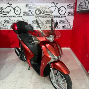HONDA SH 150 ABS rosso